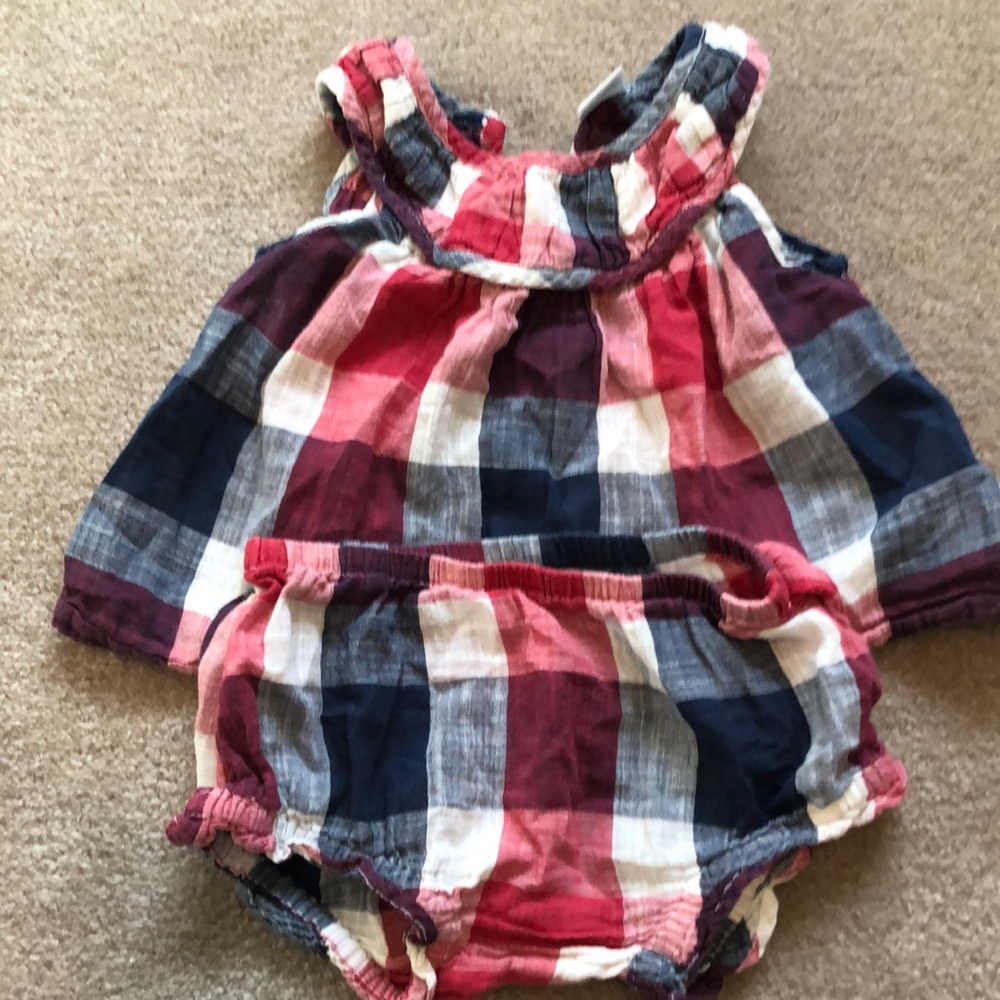 Old Navy Top with bloomer